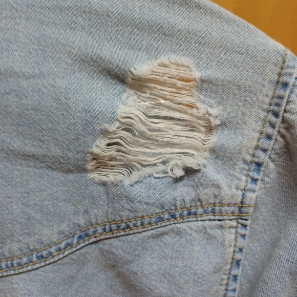 TOPSHOP Snap Button down top - Picture 10 of 10